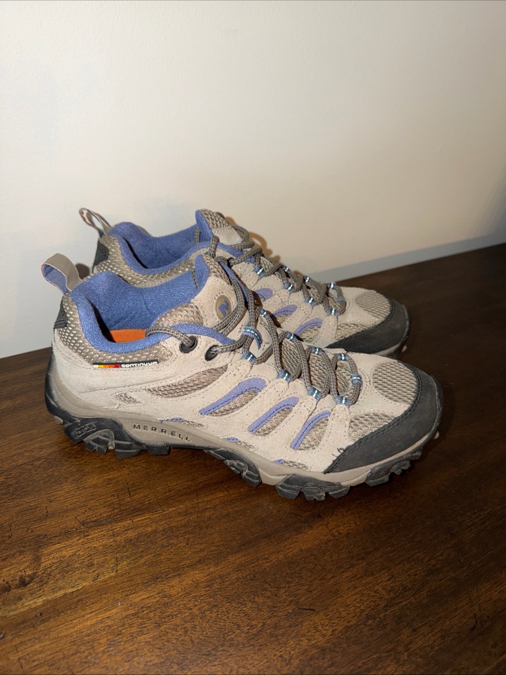 Merrell Continuum Trail Hiking Shoes Tan and Blue